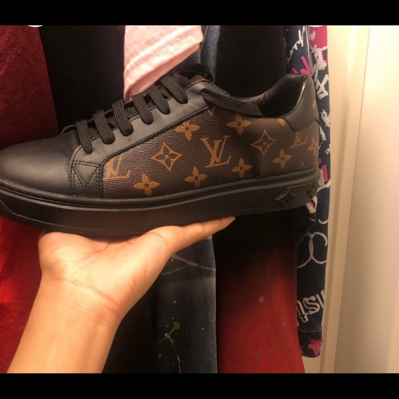 Louis Vuitton shoes for sale if near by cedar hill tx duncanville tx and desoto - Picture 2 of 2